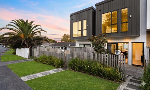 1D QUINCEY Place, Massey, Massey
