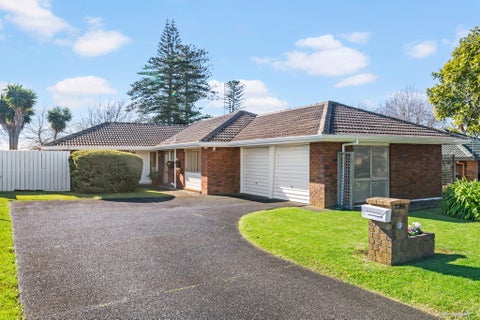 29 Orangewood Drive, Northpark, Auckland