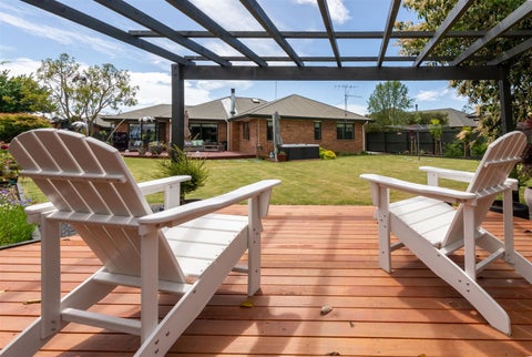 8 Paget Drive, Woodend, Woodend