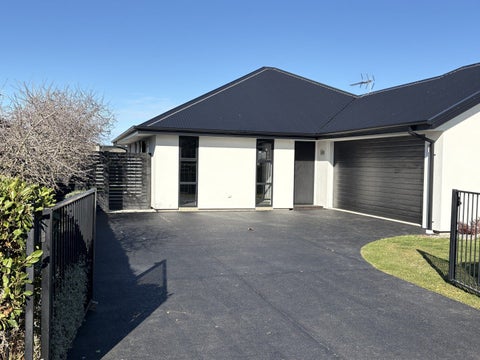 35 Kahuraki Drive, Pegasus, Pegasus
