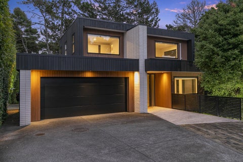 21B Churchouse Road, Greenhithe, Auckland