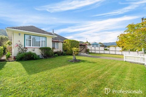 4 Miles Crescent, Wainuiomata, Lower Hutt