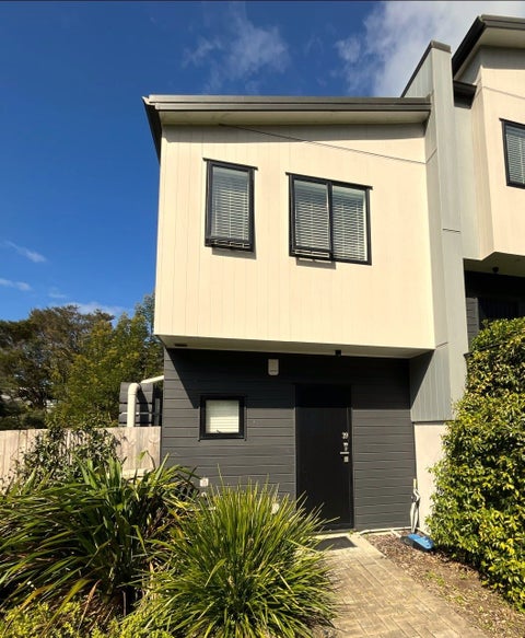39 Morihana Close, Glen Eden, Auckland