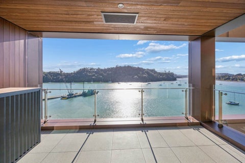 702/6 Boundary Road, Hobsonville, Auckland