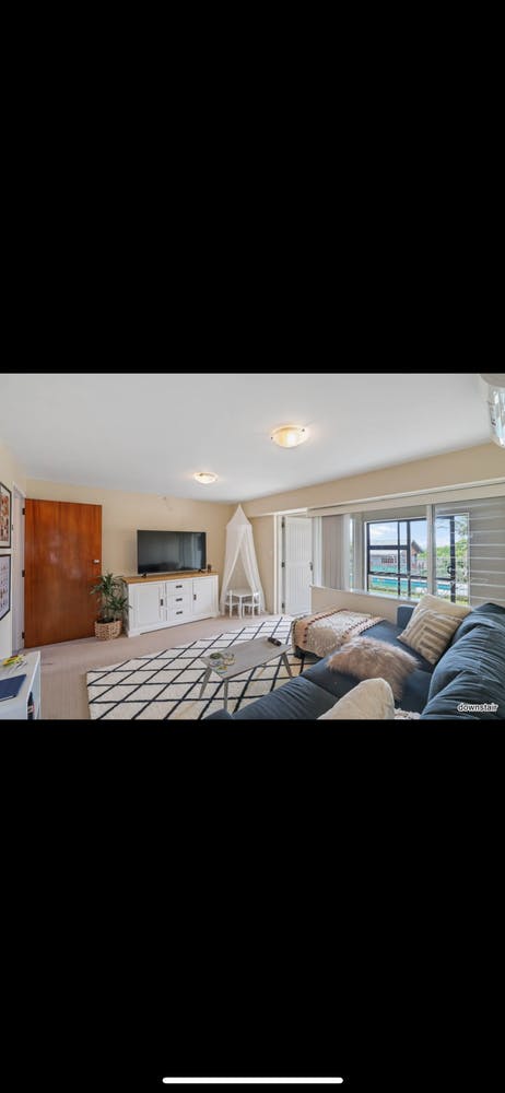 21 High Road, Glenfield, Auckland
