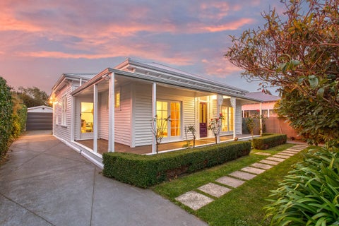 17 Martin Avenue, Beckenham, Christchurch