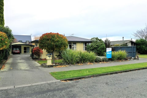 32 Churchill Avenue, Allenton, Ashburton