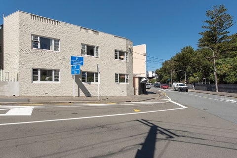2/121 Hill Street, Thorndon, Wellington
