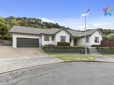 31 Kawatiri Grove, Wainuiomata, Lower Hutt