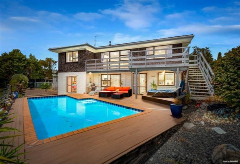 2/32 Rapallo Place, Farm Cove, Auckland