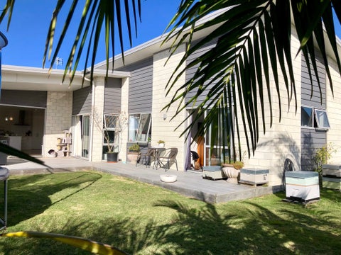 13 Oceania Sands Way, Papamoa Beach, Papamoa