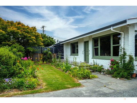 2/4 McKenzie Street, Geraldine, Geraldine