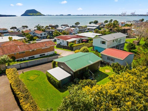 39 Seaway Terrace, Otumoetai, Tauranga