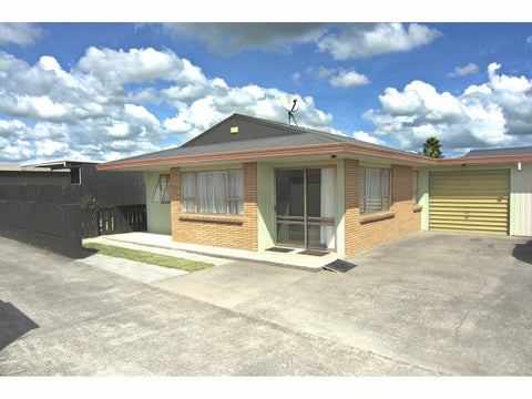 17A Edgewater Parade, Waiuku, Waiuku