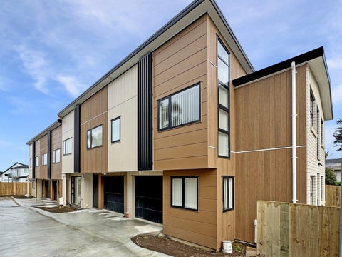 86 Priestley Drive, Bucklands Beach, Auckland
