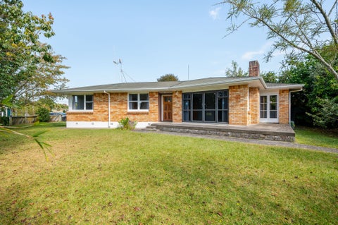 8 Winstone Avenue, Chartwell, Hamilton