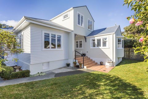 6 Ashleigh Crescent, Miramar, Wellington