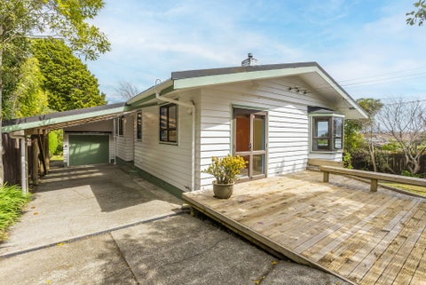 18 Kereru Street, Waikanae