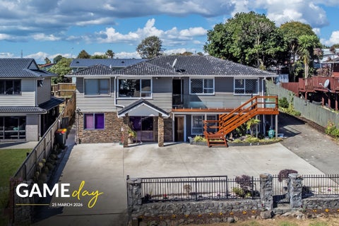 14 Shalimar Place, Clover Park, Auckland