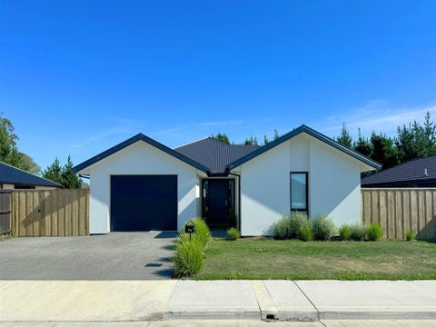 49 Quinn Crescent, Woodend, Woodend