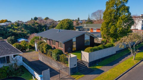 21 Nevada Drive, Merrilands, New Plymouth