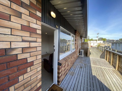 2/74 Portage Road, New Lynn, Auckland