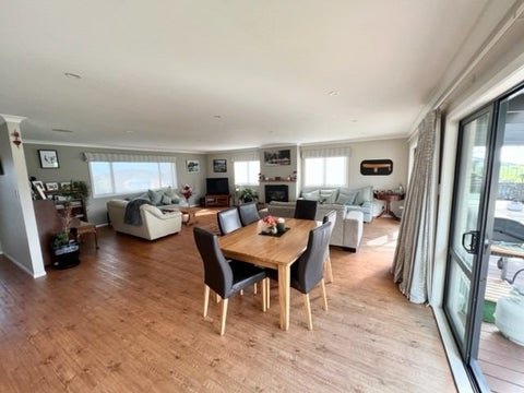 16 Ihimaera Terrace, Leamington, Cambridge