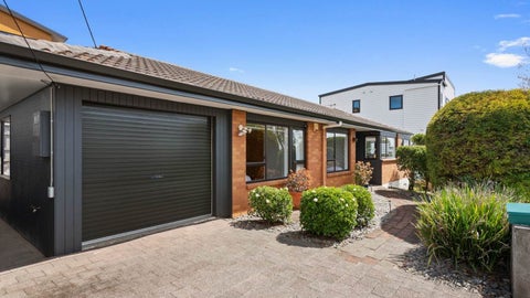 2B Kereru Street, Henderson, Auckland