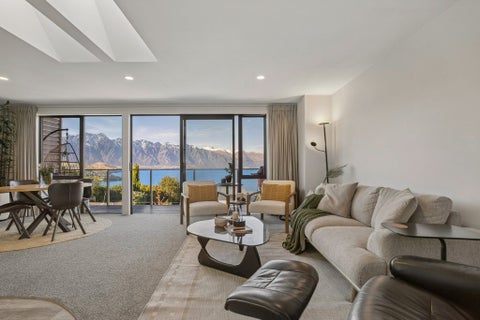 54C Wynyard Crescent, Fernhill, Queenstown