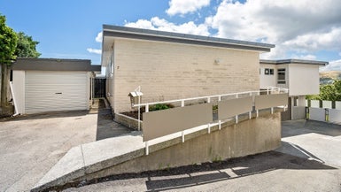 7 Tree Top Lane, Paparangi, Wellington