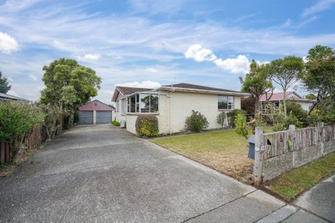 102 Wicklow Street, Clifton, Invercargill