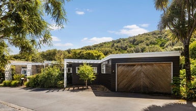 2 Mamaku Grove, Khandallah, Wellington
