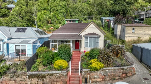 29 Voelas Road, Lyttelton, Lyttelton