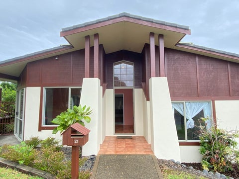21 Jay Court, Botany Downs, Auckland