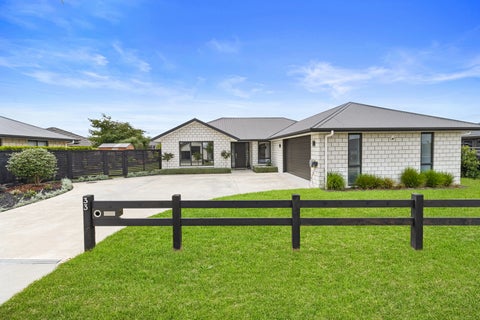 33 Pengover Avenue, Leamington, Cambridge