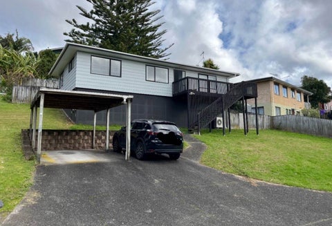 38 Sungrove Rise, Sunnyvale, Auckland