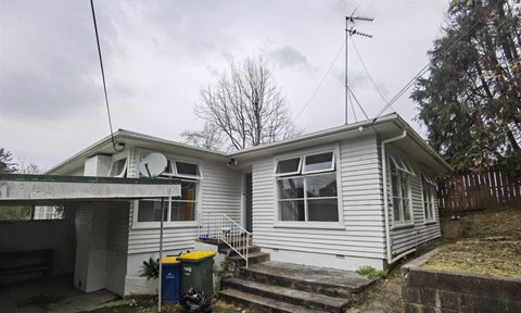 15 Lynwood Road, New Lynn, Auckland