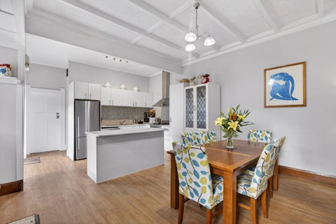 11 Burns Road, Hospital Hill, Napier