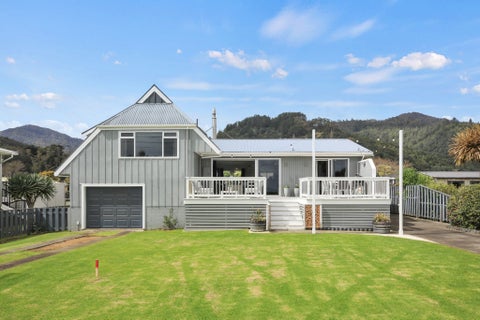 30 Seaview Avenue, Te Puru, Thames