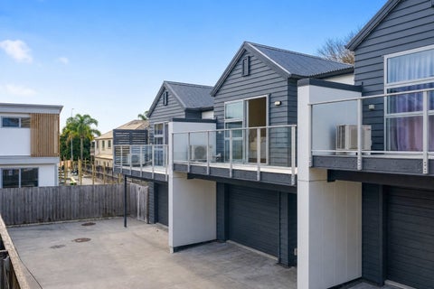 2/5 Teddy Street, Whitiora, Hamilton