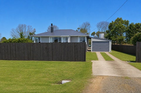 17 Kairau Road West, Sentry Hill, New Plymouth