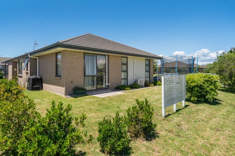 2 Whaley Avenue, Papamoa Beach, Papamoa