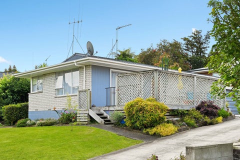22 Sunnyhills Avenue, Glenview, Hamilton