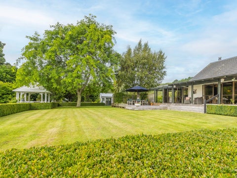 114 Main Road South, Raumati Beach, Paraparaumu