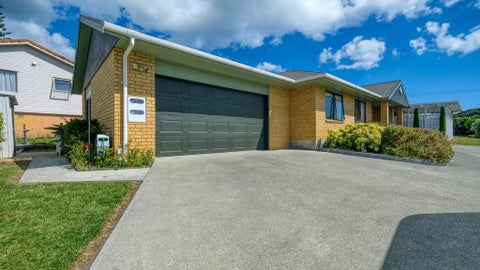 2 Pohutukawa Drive, Cable Bay, Cable Bay