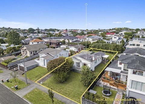 18 Admiral Beatty Avenue, Mount Roskill, Auckland