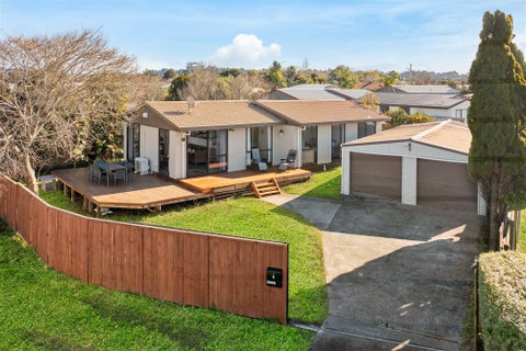 6 Cameron Place, Ranui, Auckland