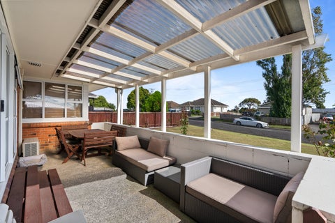 12 Hooks Road, Manurewa, Auckland