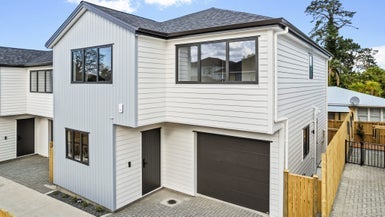 8C Ayrton Street, Te Atatu South, Auckland