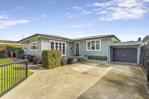 8 Victoria Street, Pahiatua